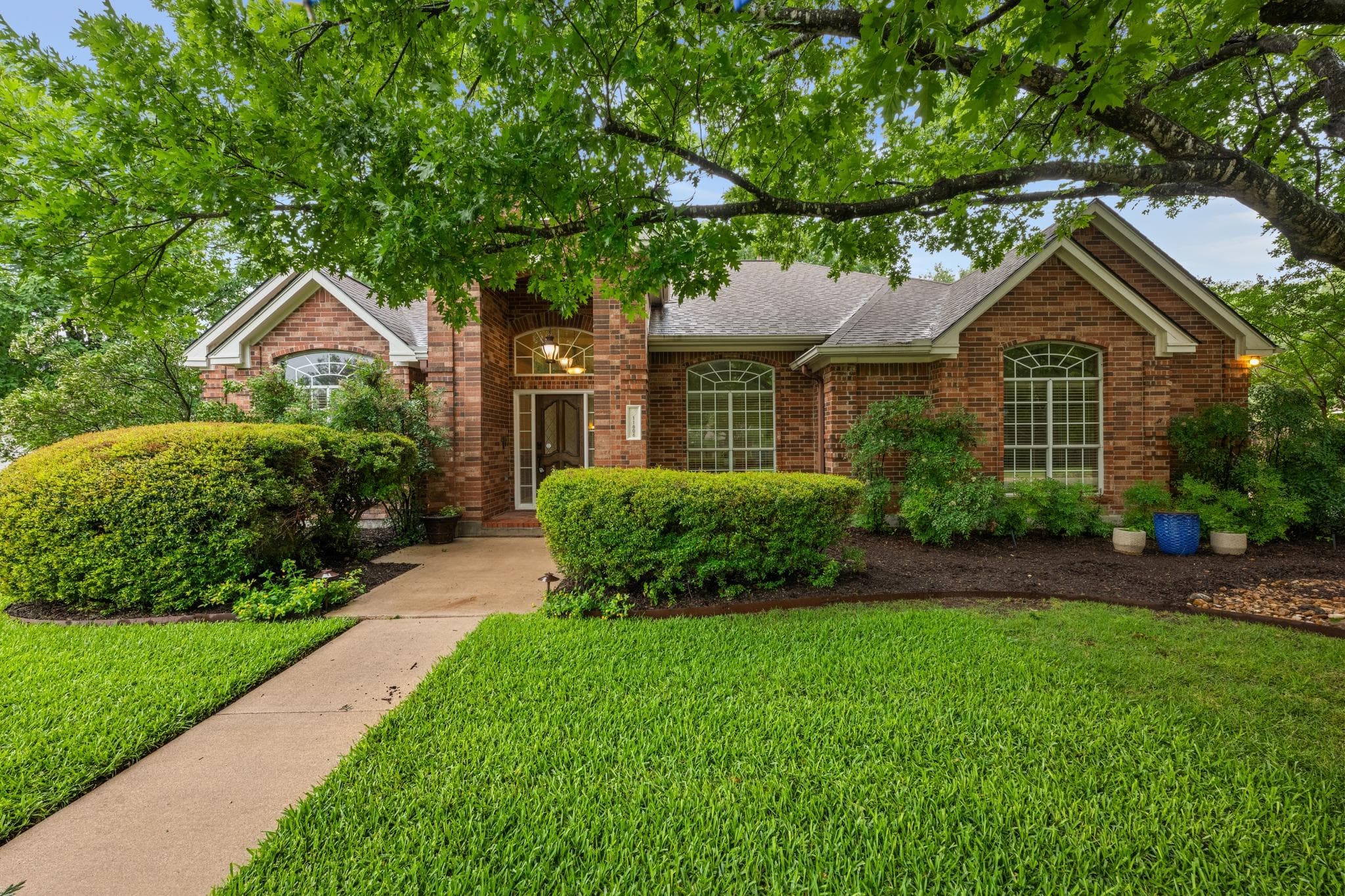 11806 Silkwood Cv