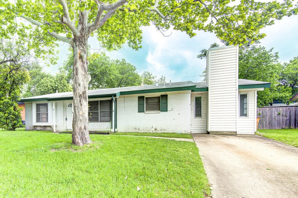 1523 Weyford Dr