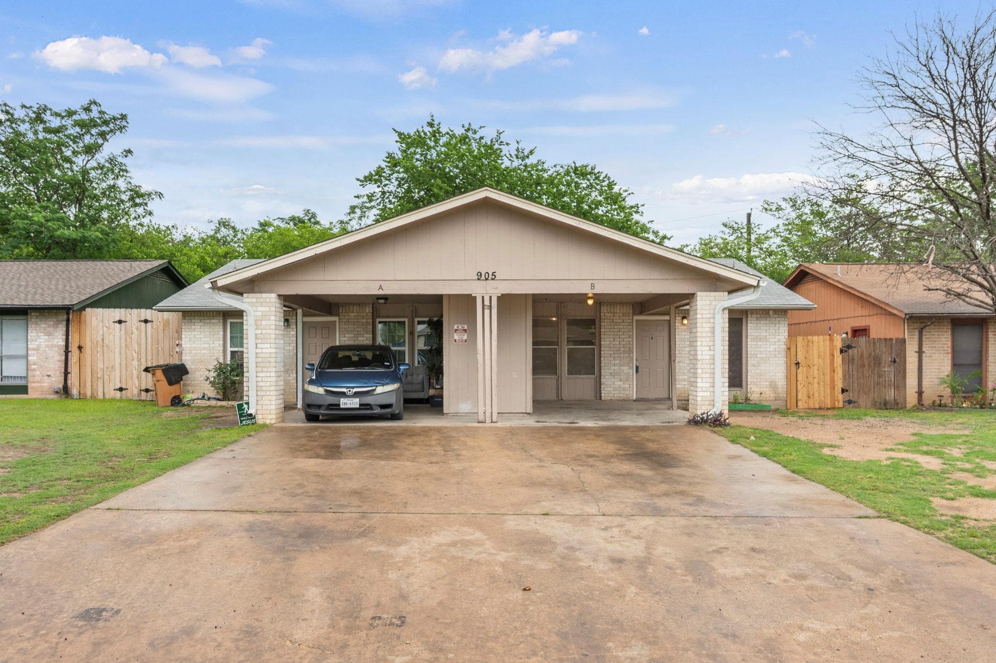 905 Fieldwood Dr