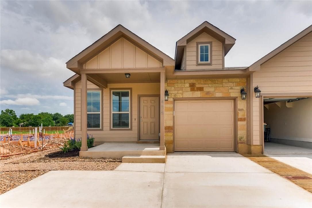 440 High Tech Dr ##29B