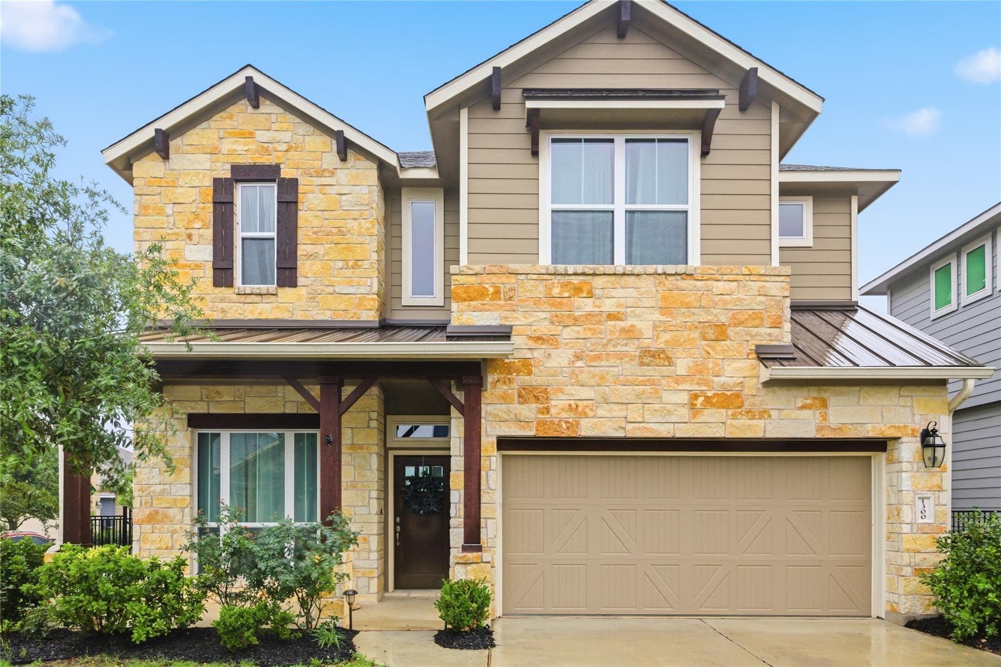 1300 Harwell Loop