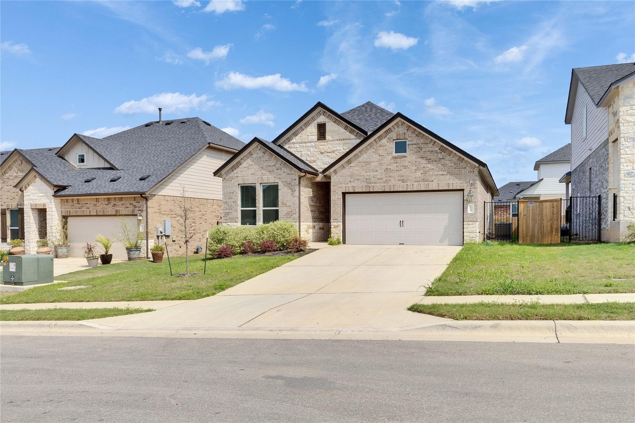11609 Dillon Falls Dr