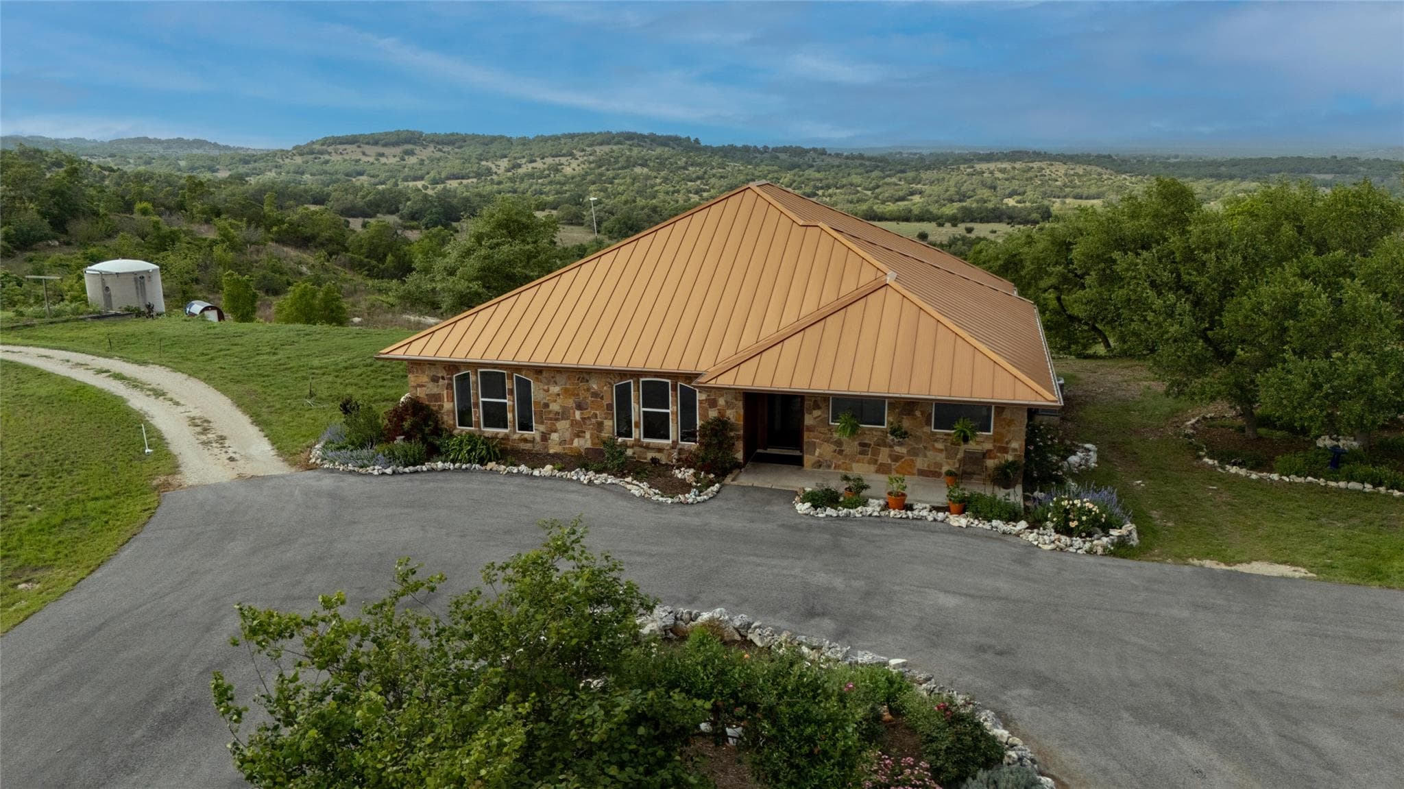 1063 Sanctuary Ln