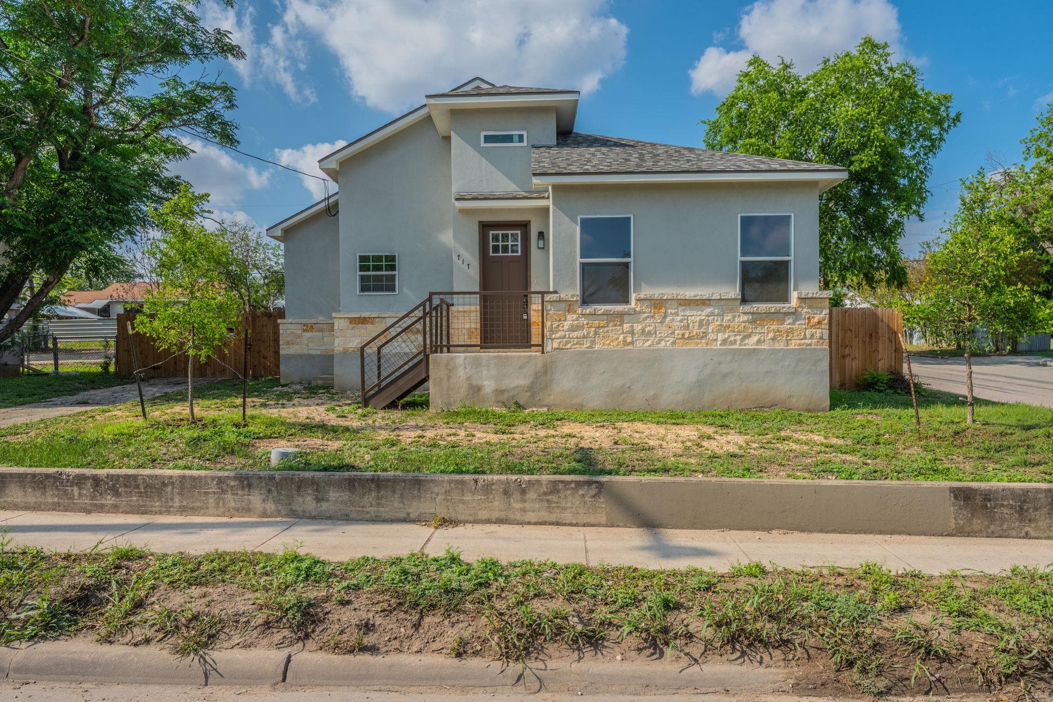 717 Fair Ave