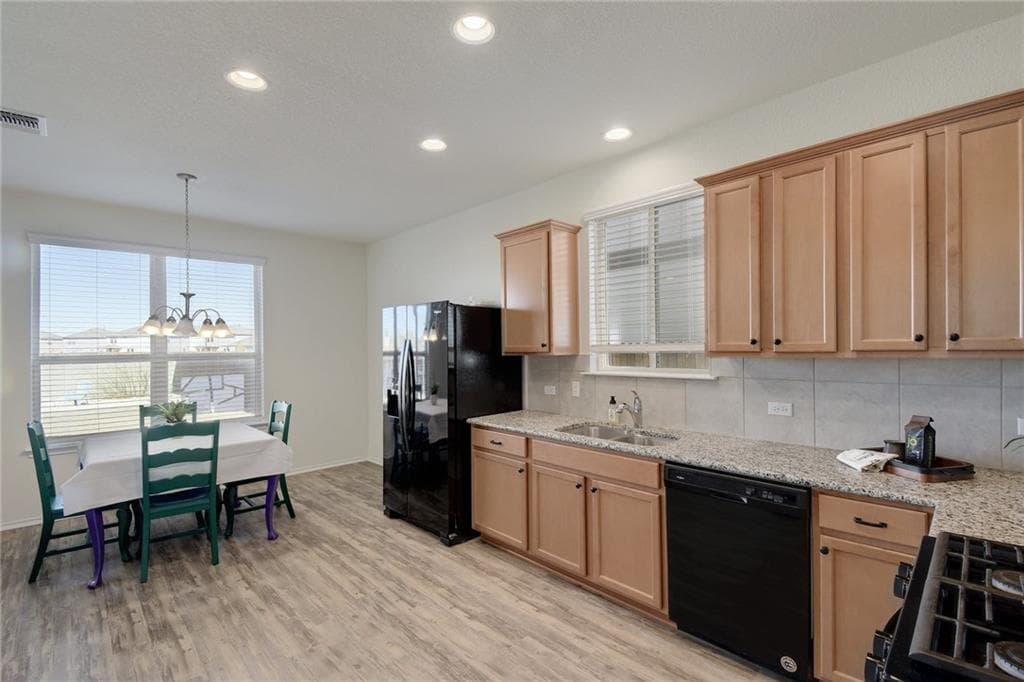 218 Cascata Way