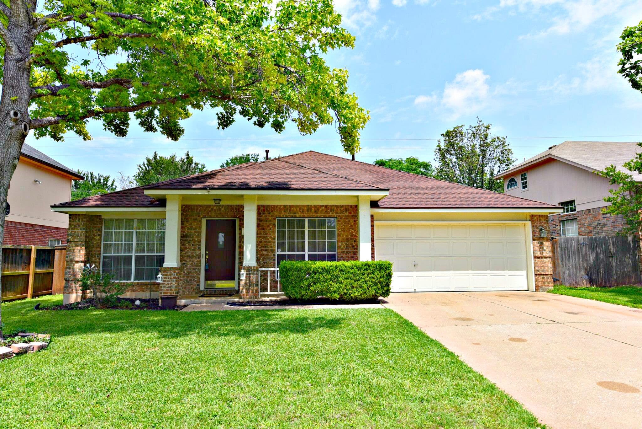 3924 Newland Dr