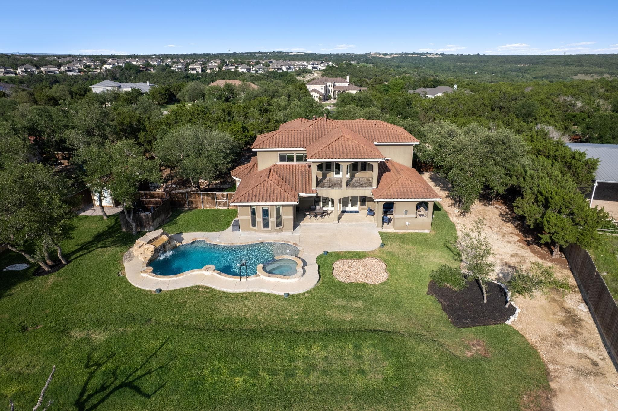 1001 Villa Hill Dr