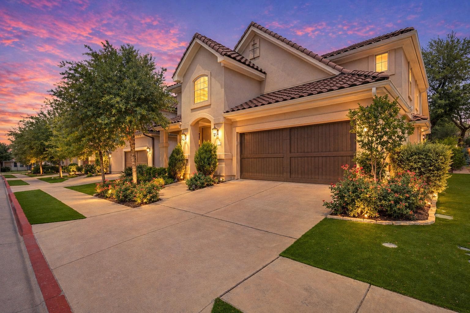 11904 Viscaya Way