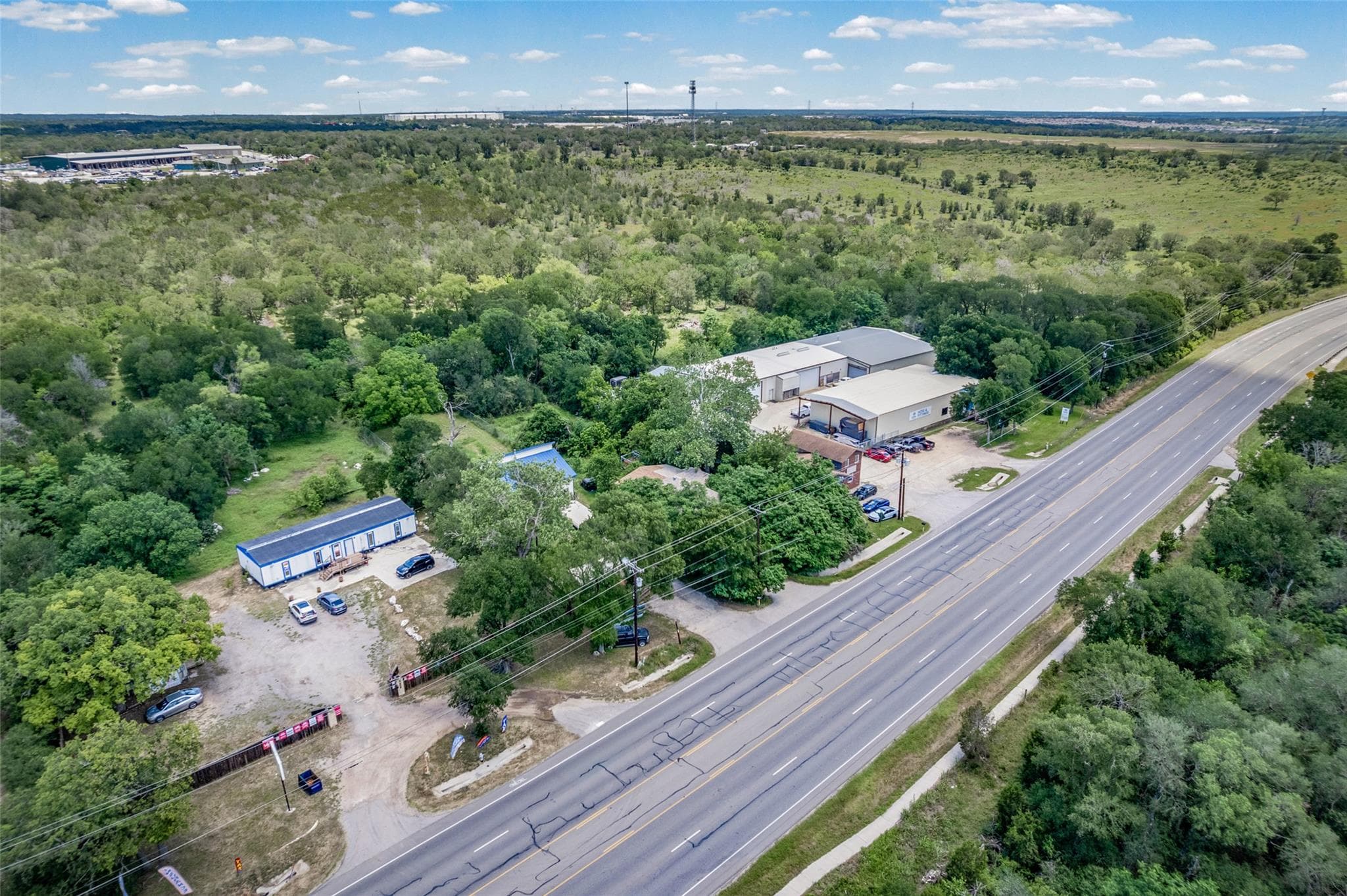 11002 Highway Fm 969 Rd