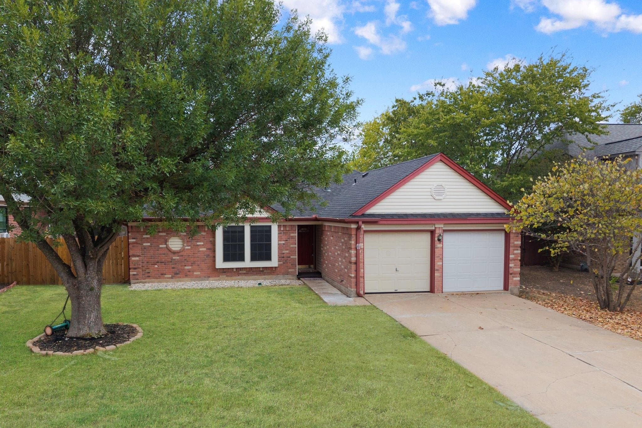 12501 Fallen Tower Ln