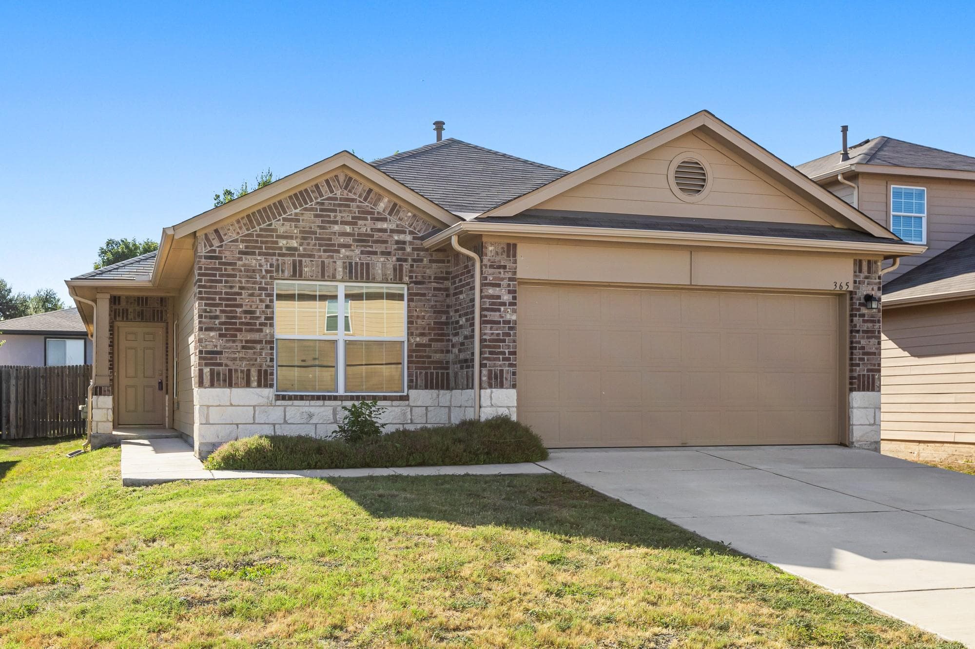 365 Cibolo Creek Dr