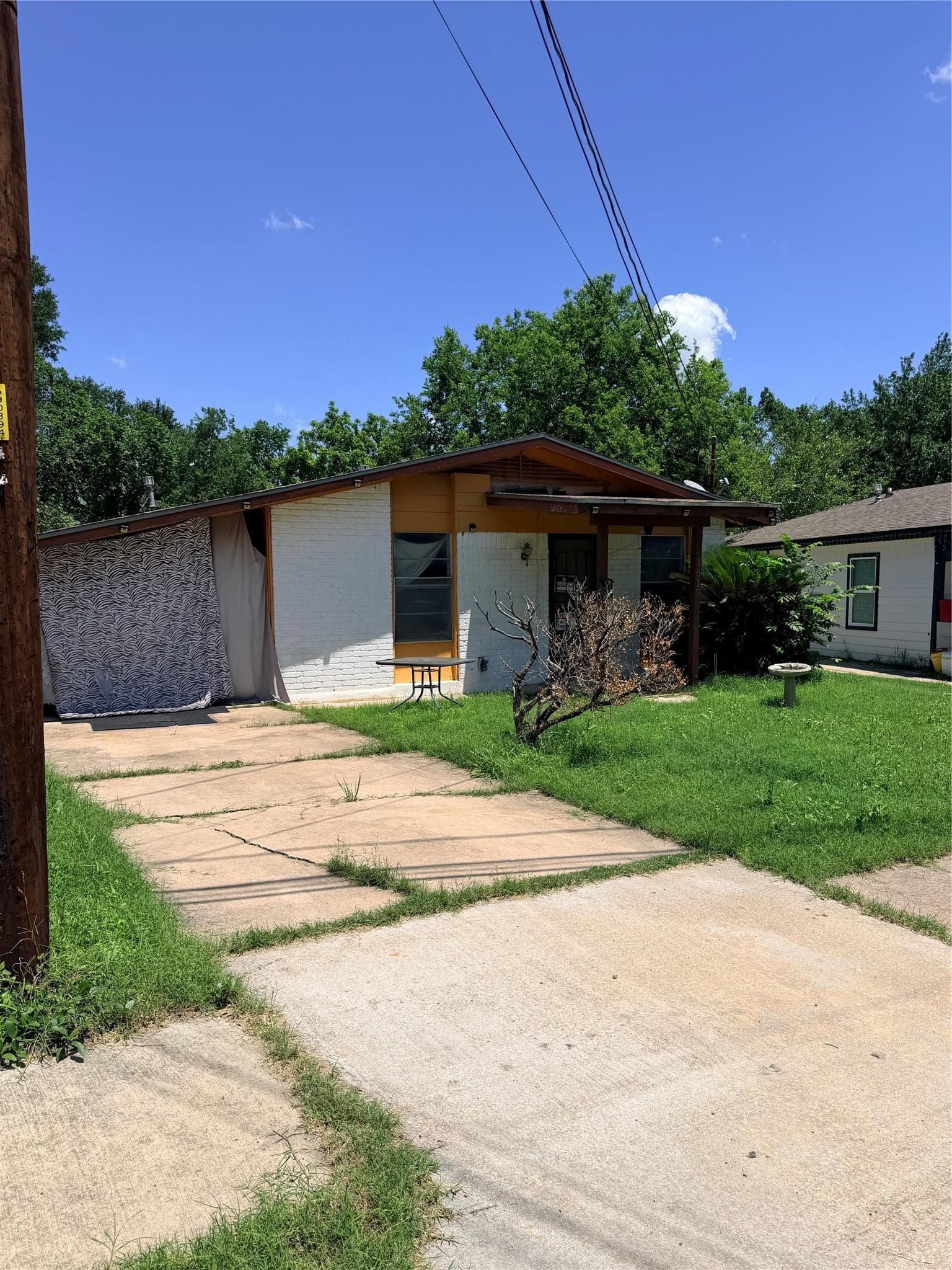 1617 Berene Ave