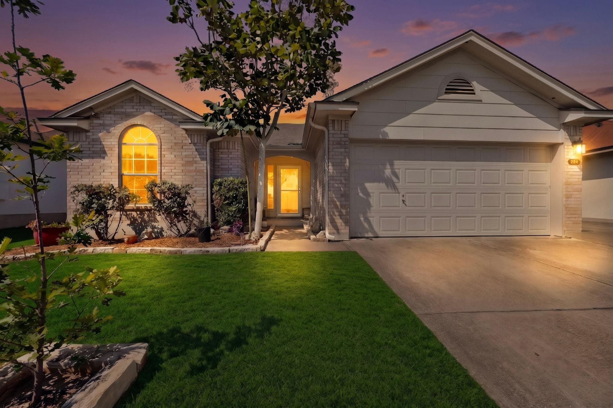 15104 Mimebark Way