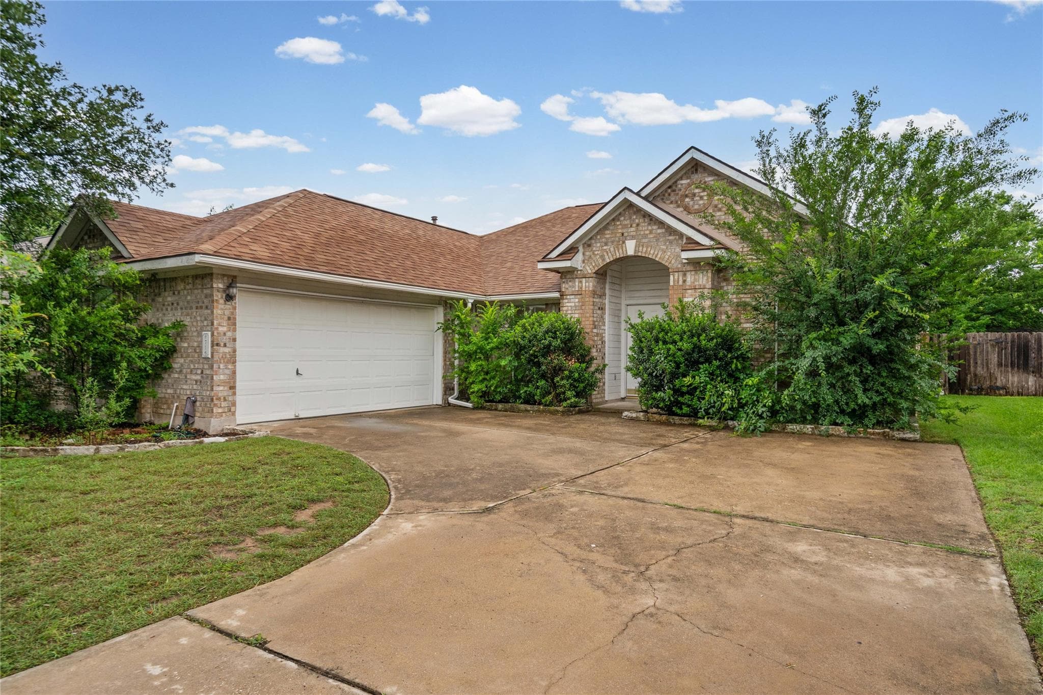 716 Meadow View Dr