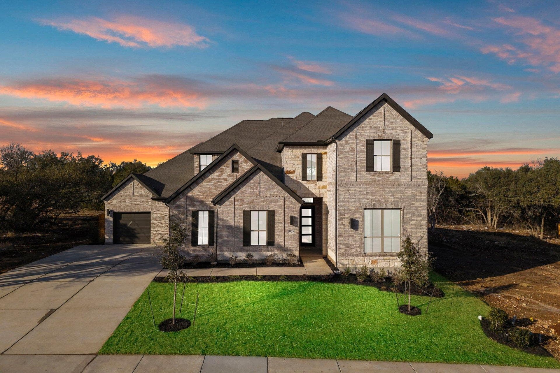 1105 Twisted Tarpley Ln