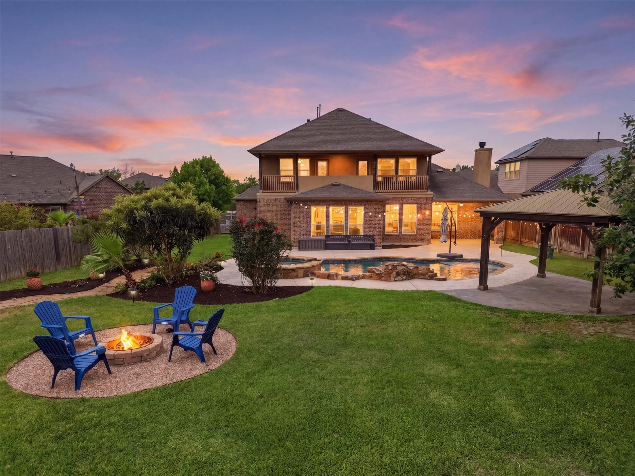 1126 Enclave Way