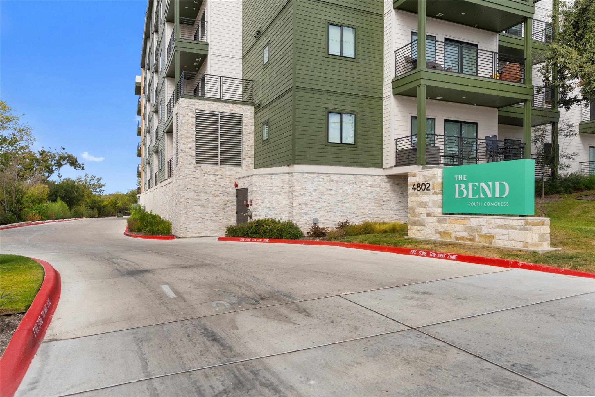 4802 S Congress Ave #424