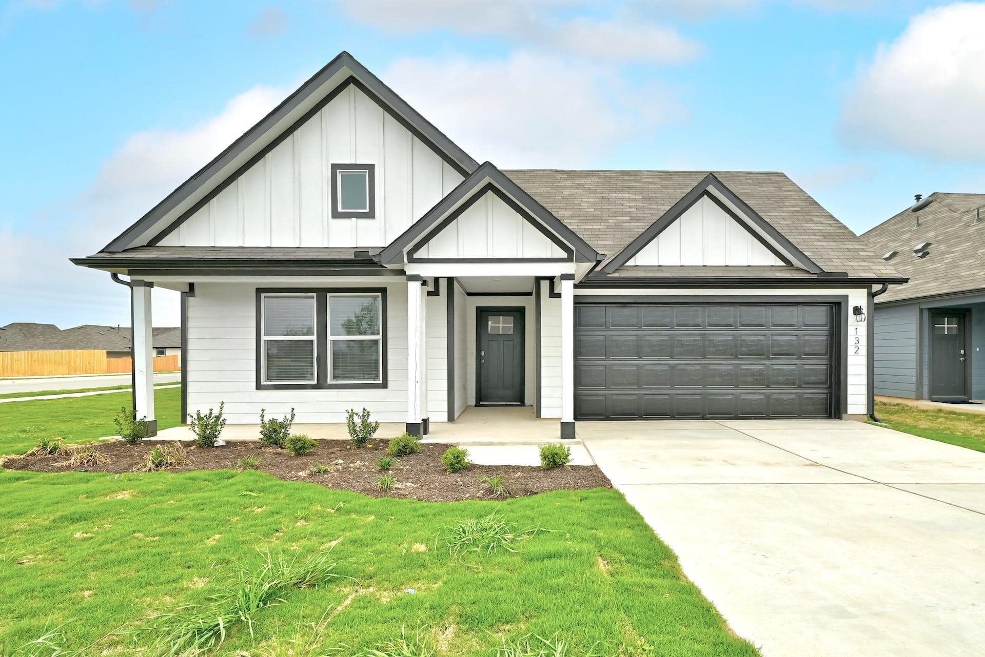132 Sweetwater Creek Ln