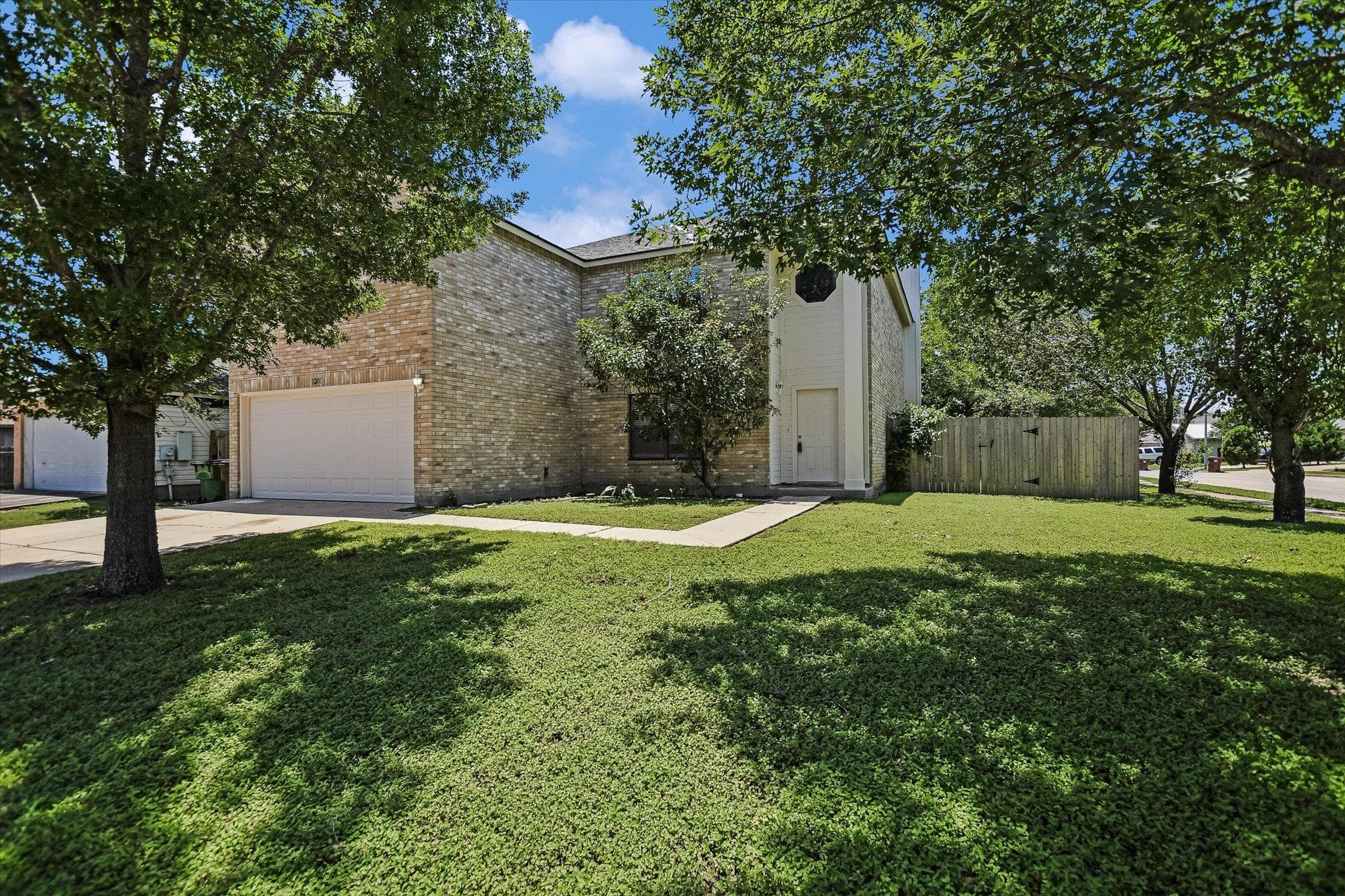 1201 Pike Path