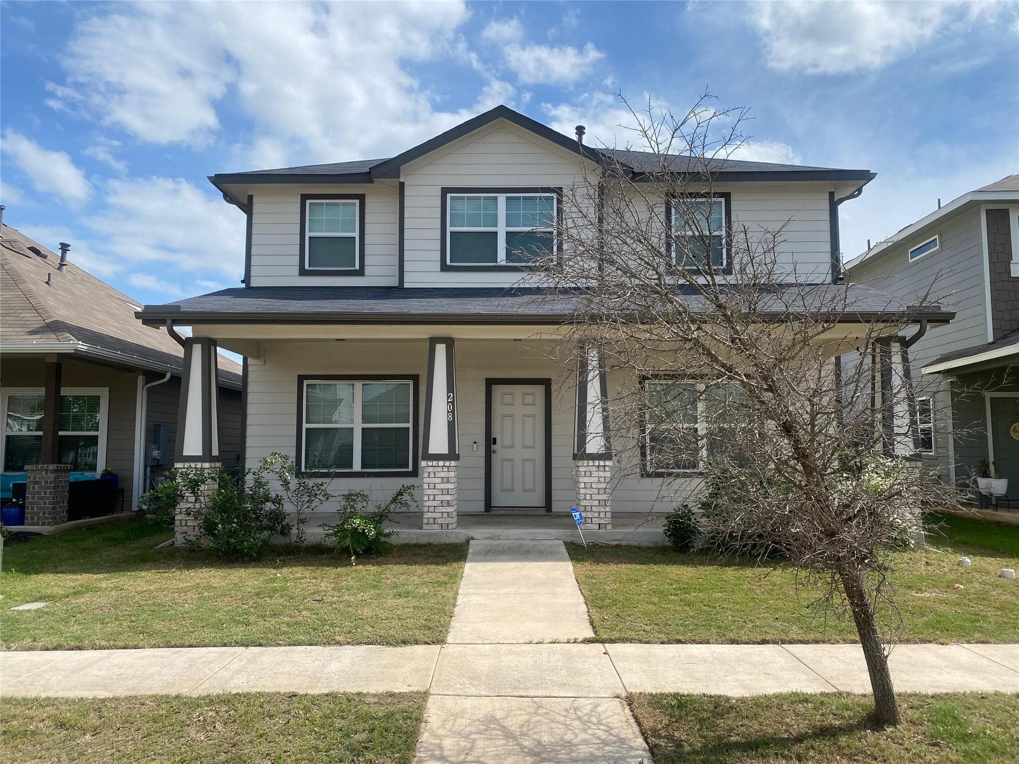 208 Eagle Lake Dr