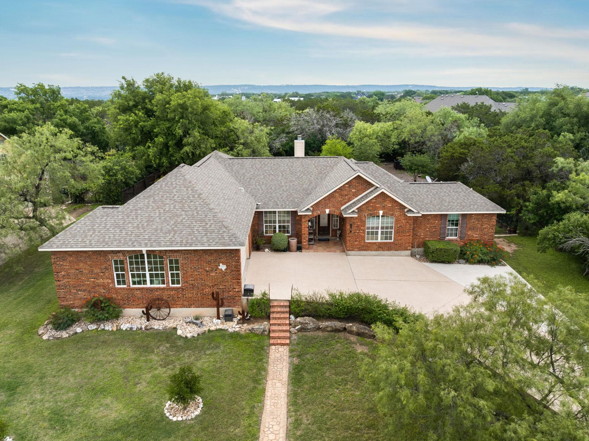 207 Cove Creek Dr