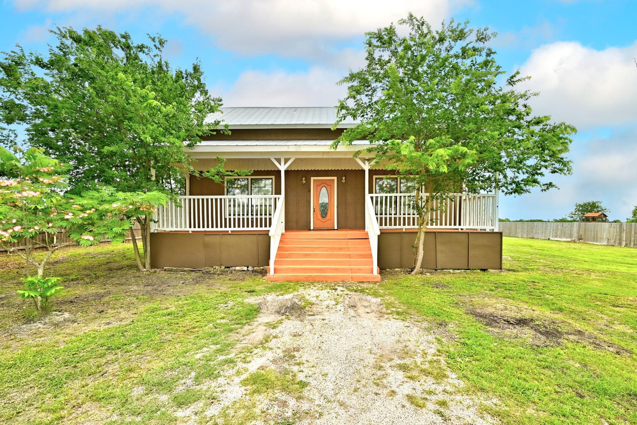 320 Sunset Ridge Rd