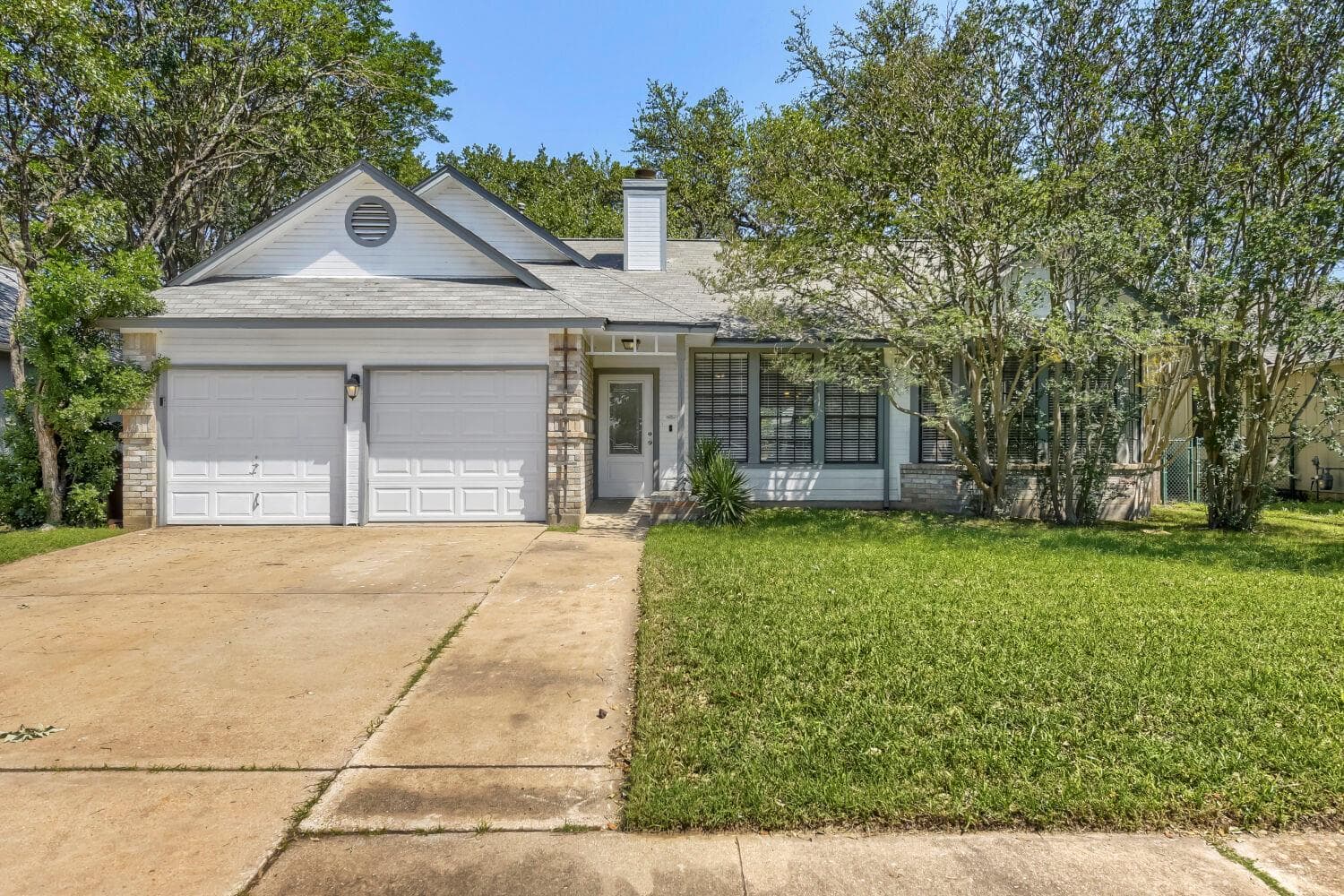5806 Abilene Trl