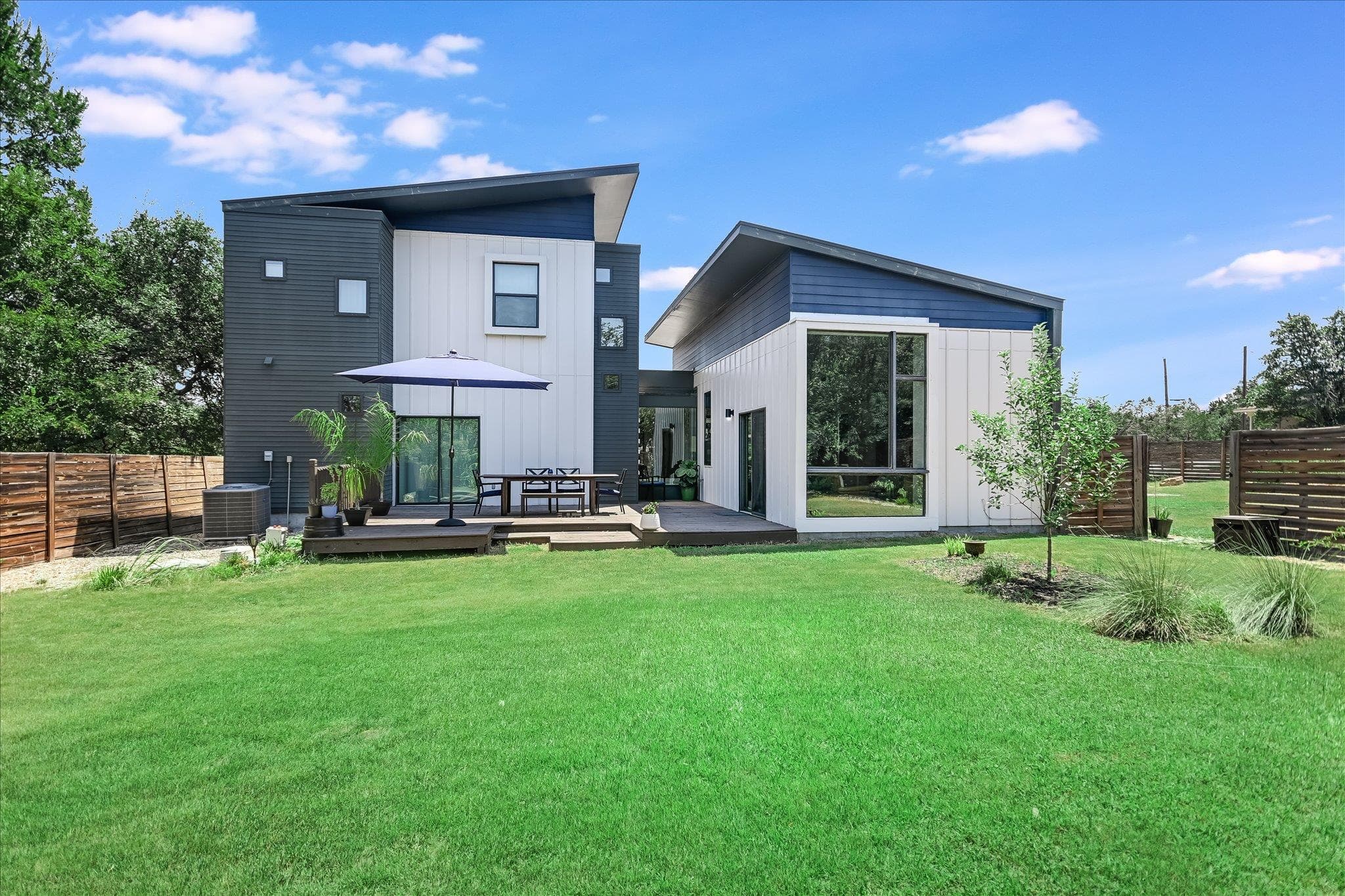 2308 Rain Water Dr