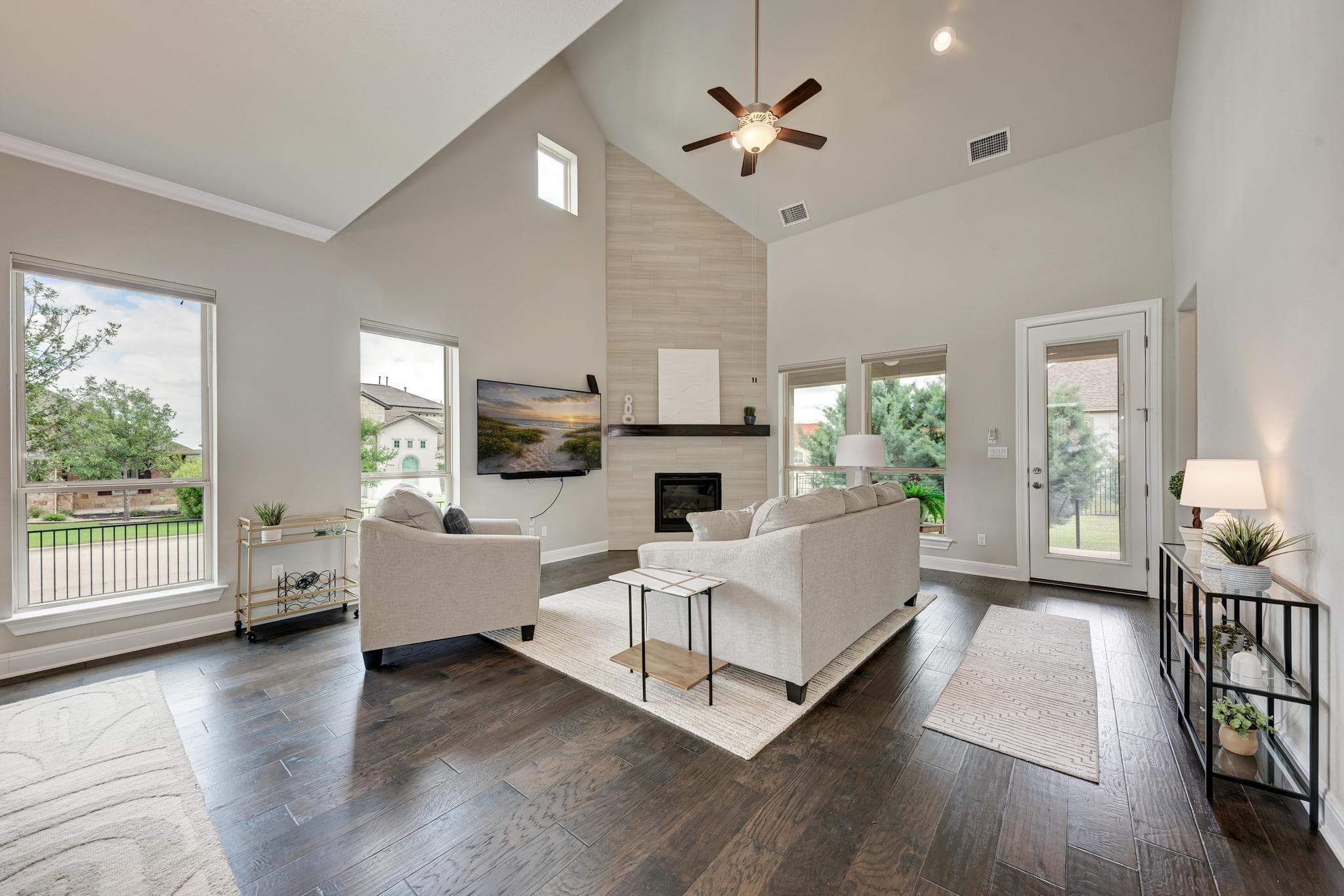 4100 Belisario Ct