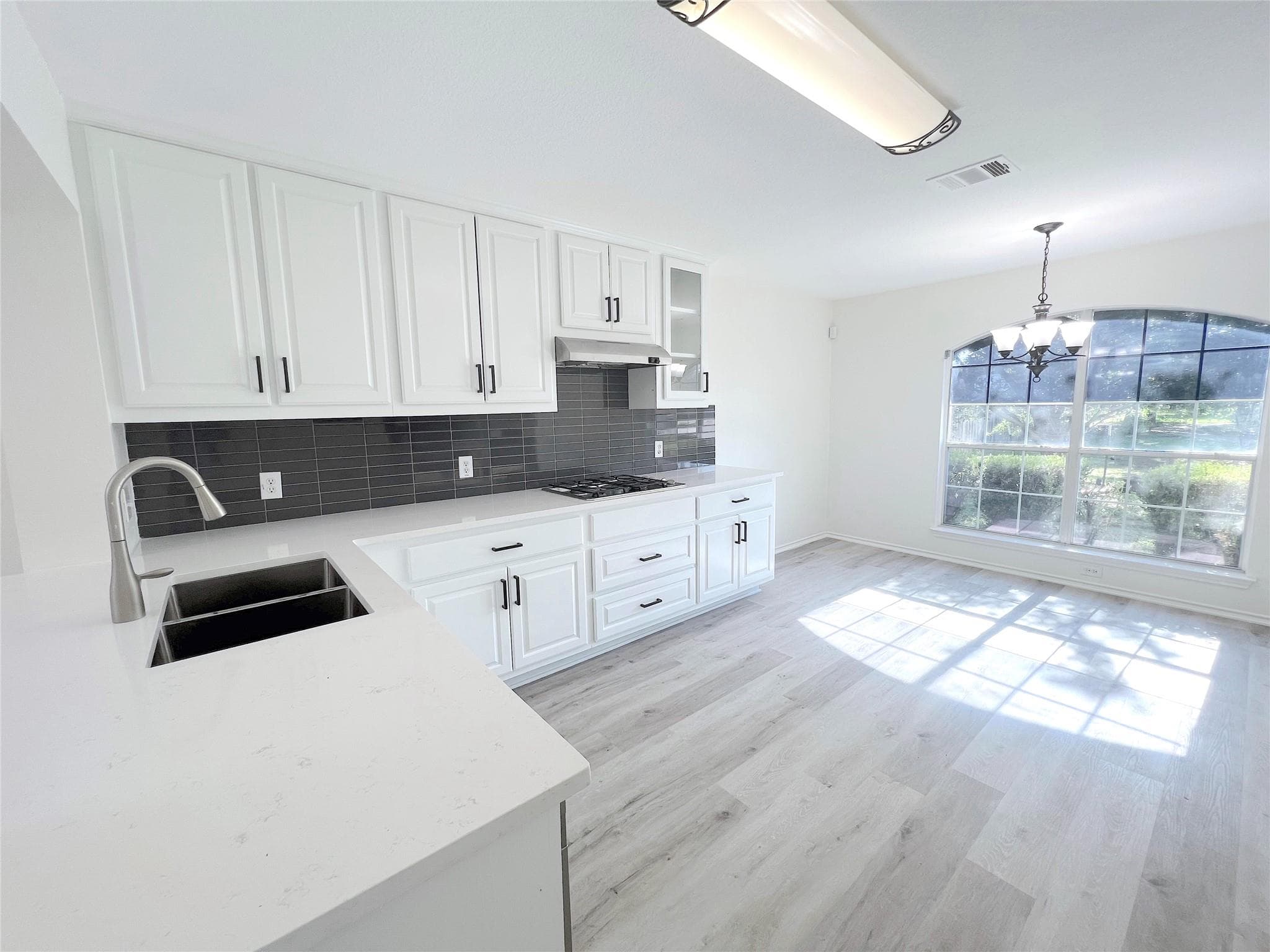 2725 Summerwalk Pl