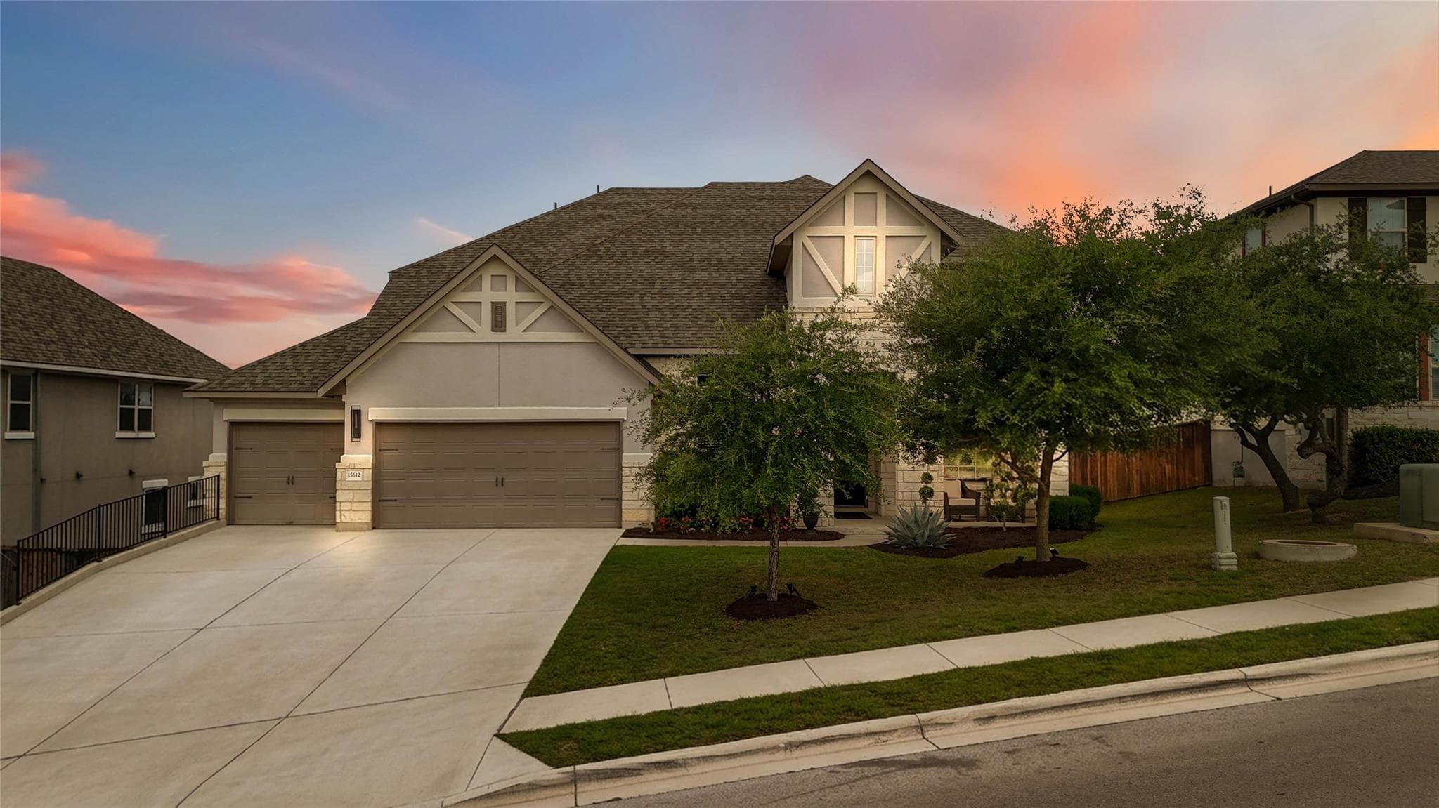 15612 Cabrillo Way