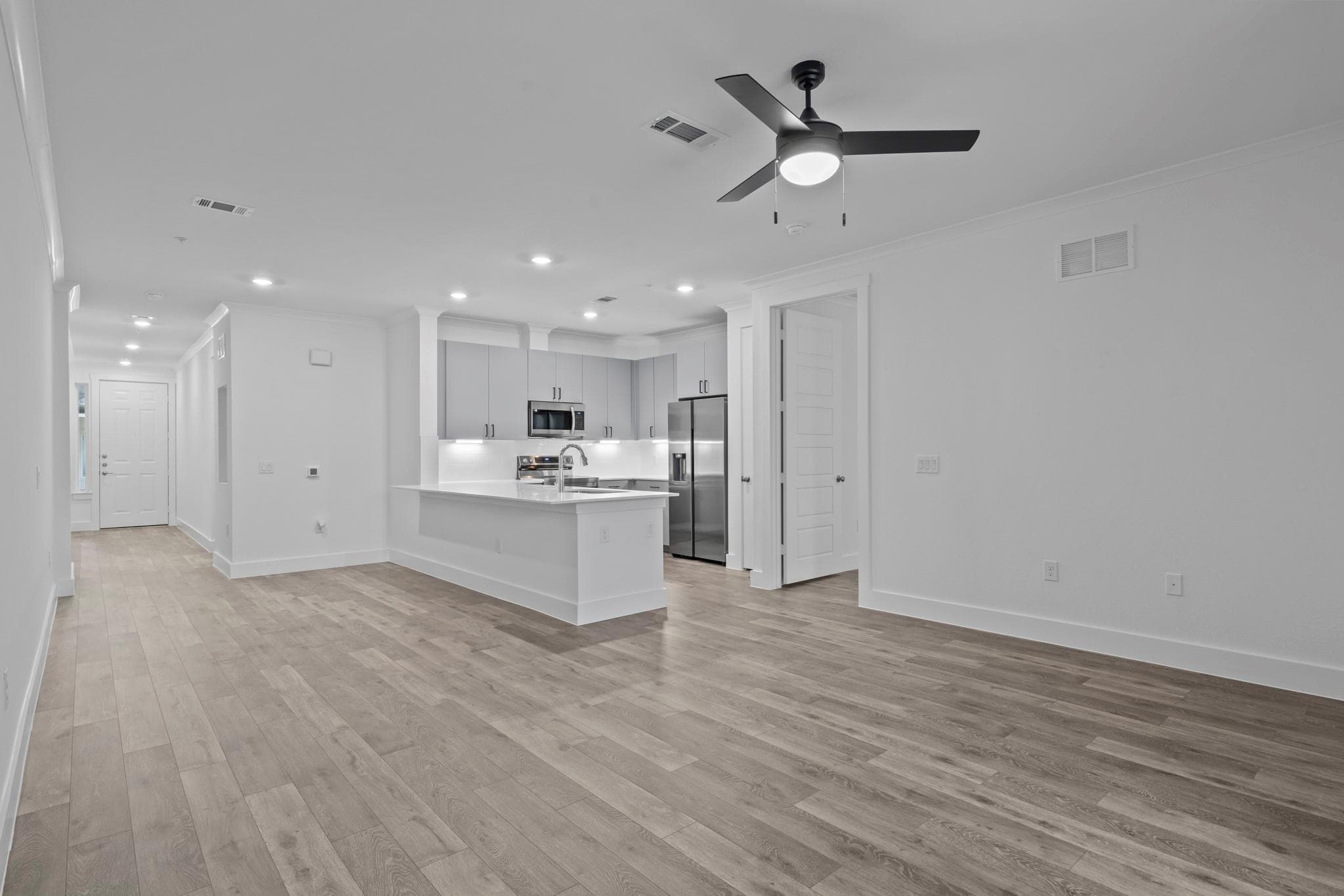 1664 Hillside Terrace None #6212