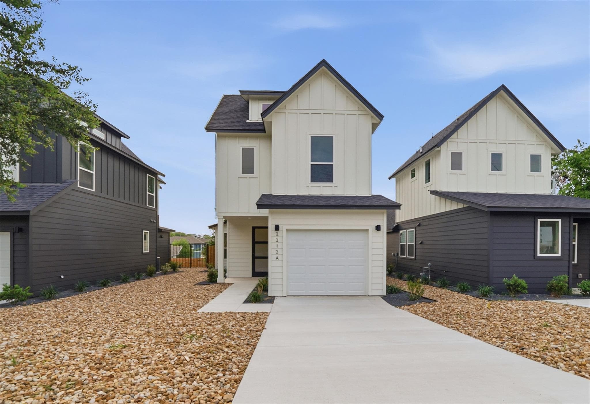 2212 Yellow Jacket Ln #1