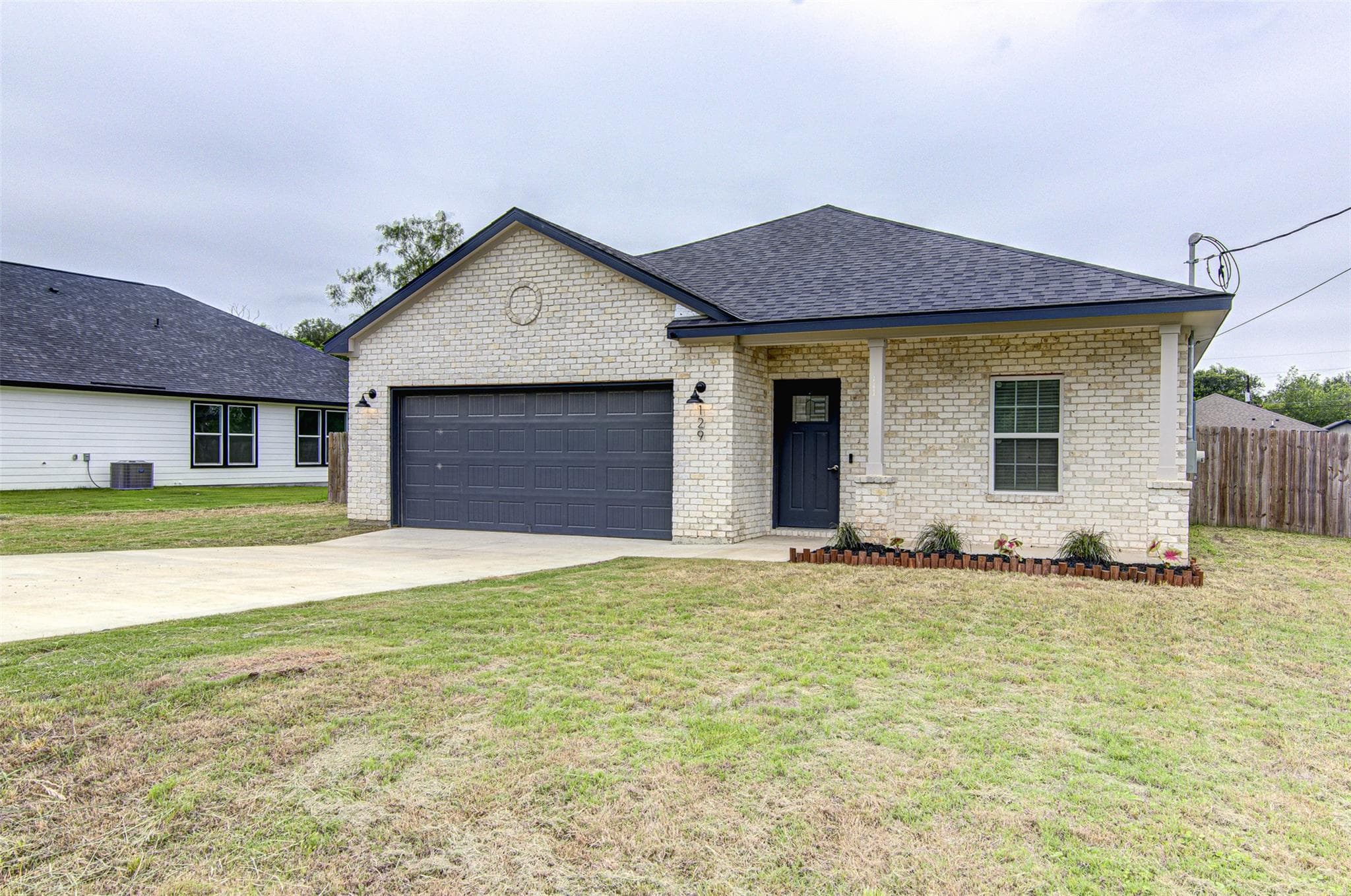 129 Kawainui Ln