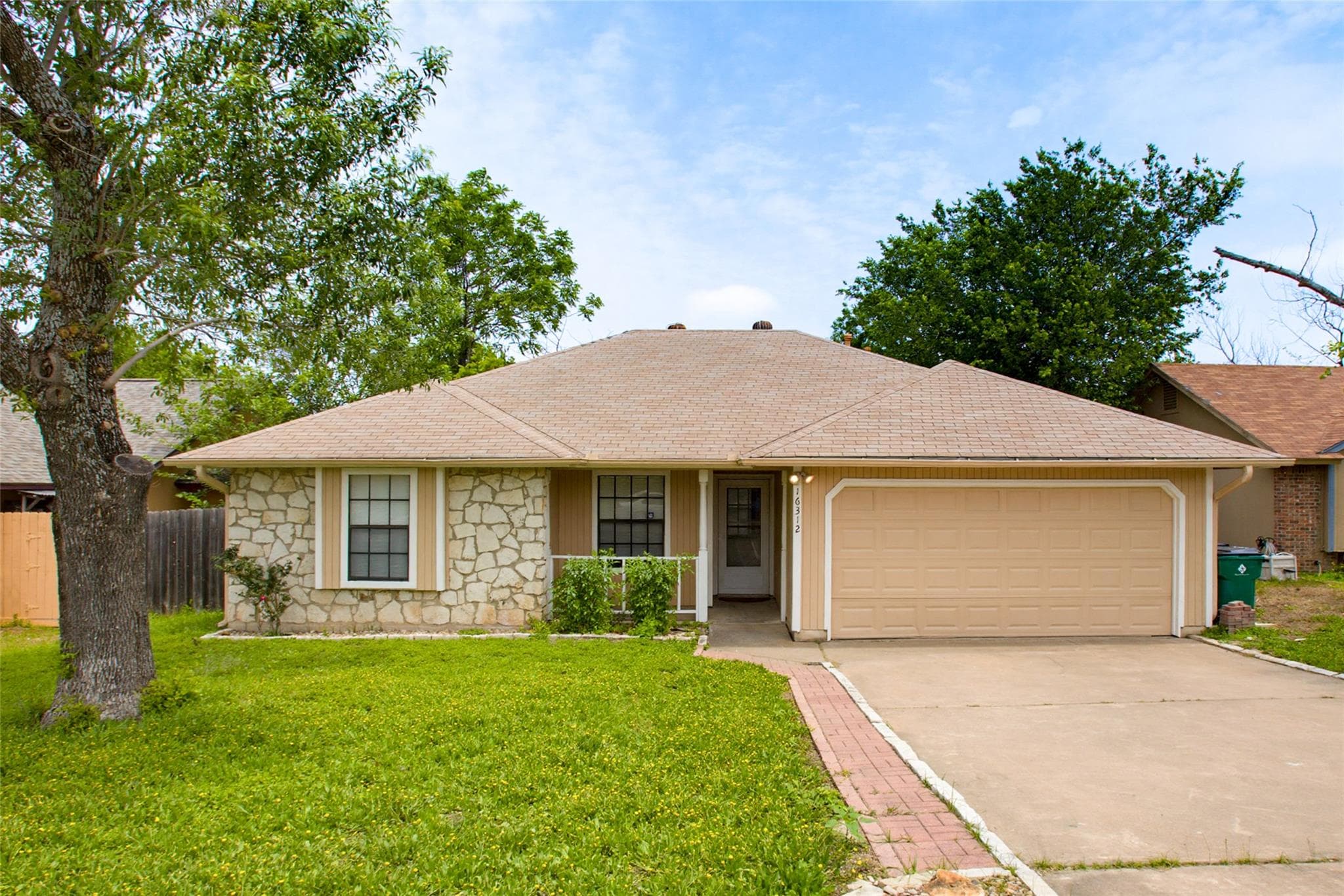 16312 Edgemere Dr. Dr