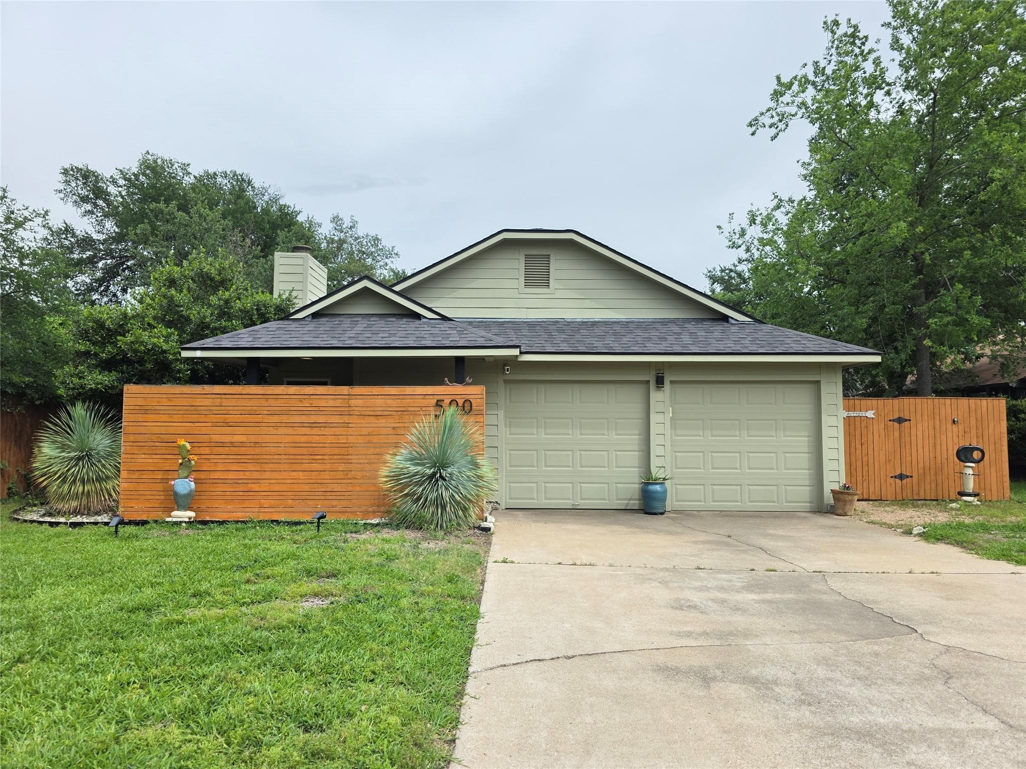 500 Russet Valley Dr