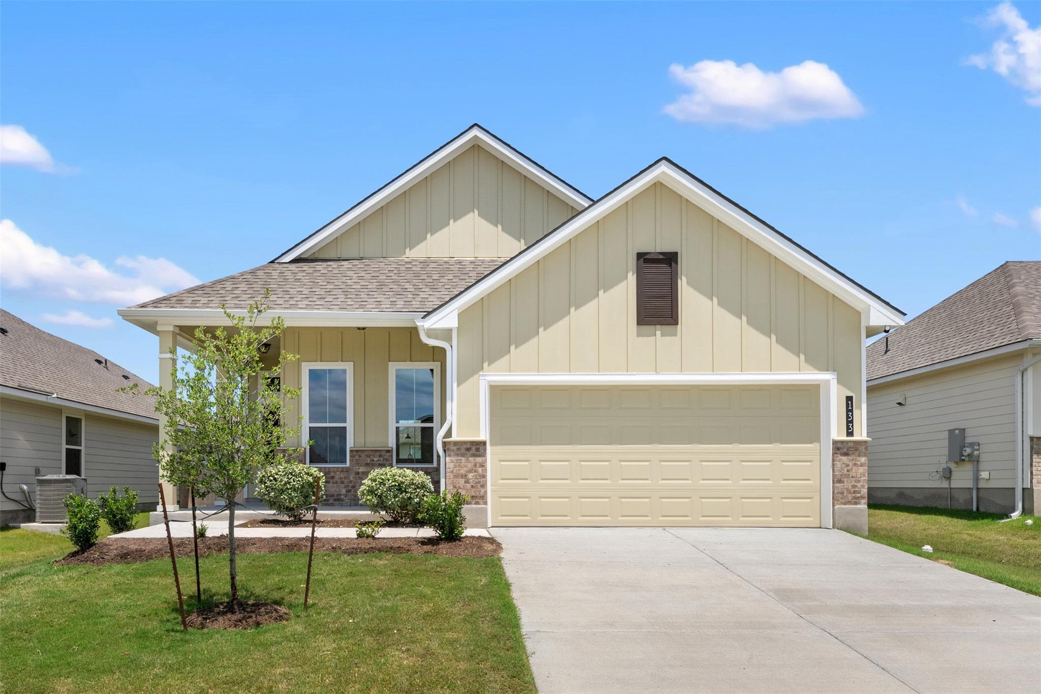 133 Walk Way Dr