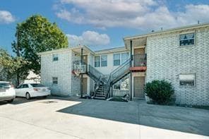1102 Southwalk St #D