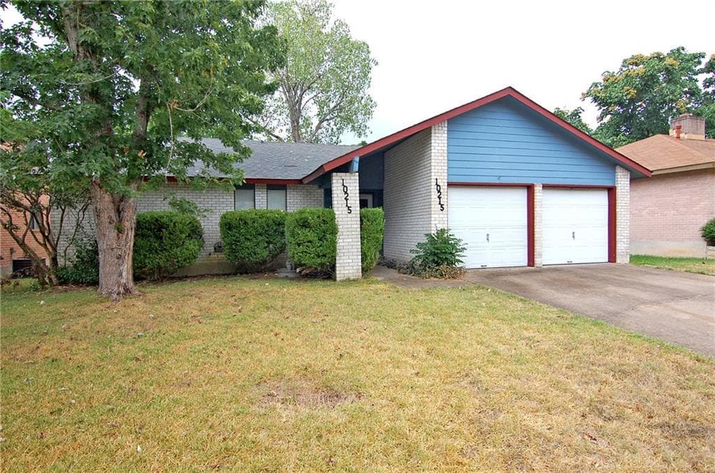 10215 Missel Thrush Dr