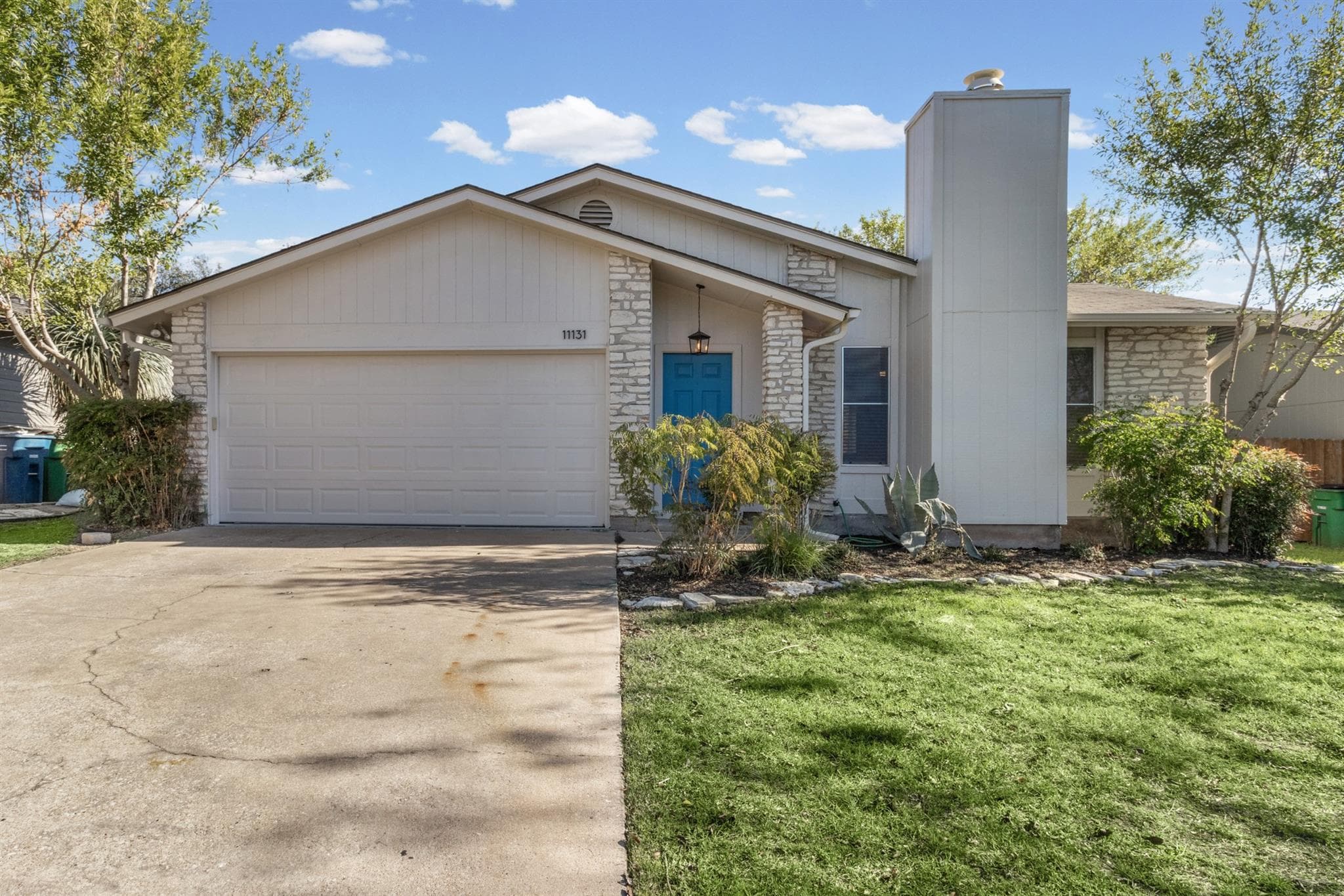 11131 Henge Dr