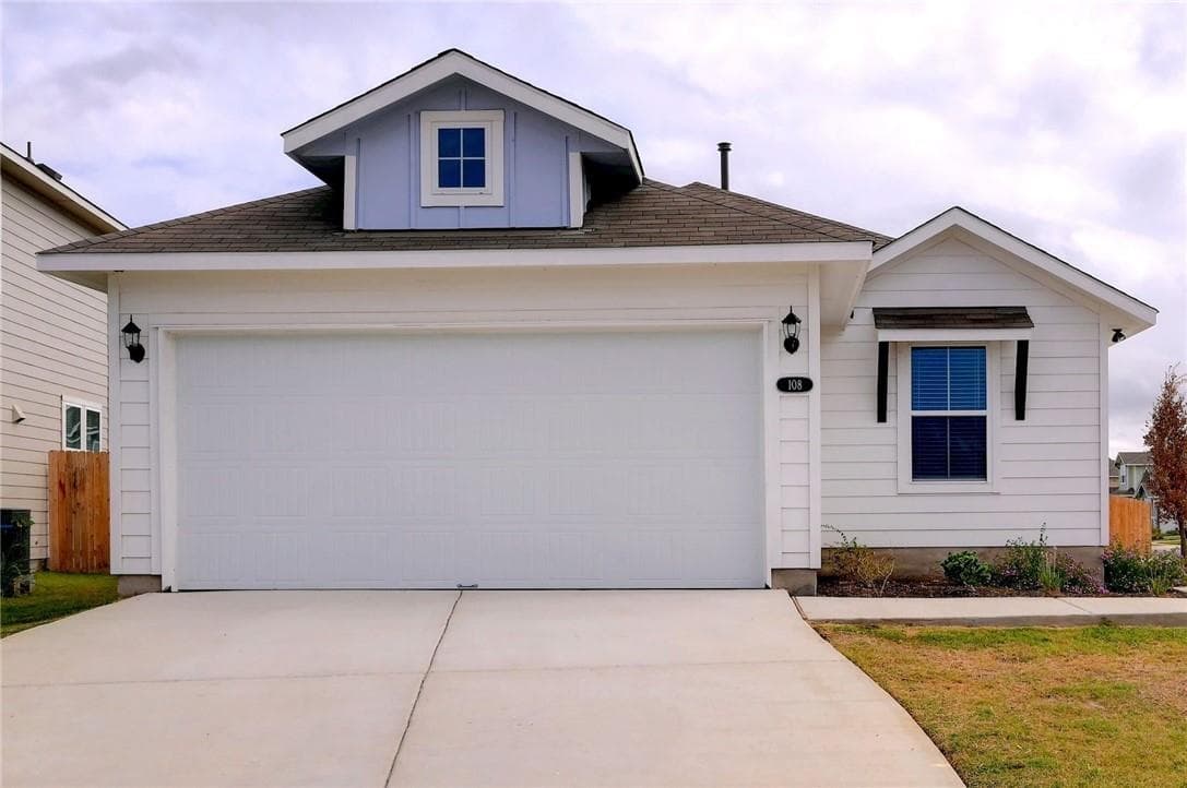 108 White Dunes Dr