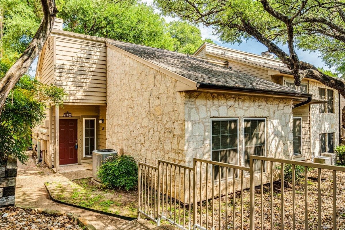 3809 Spicewood Springs Rd #127