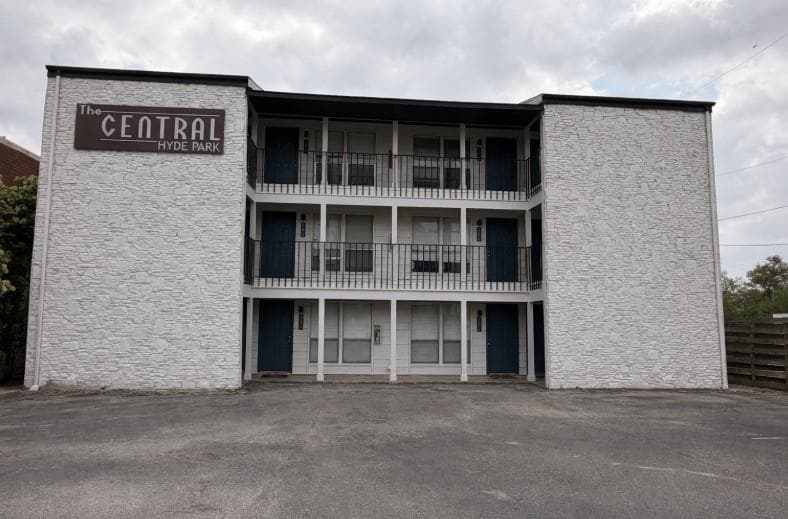 4303 Duval St #103