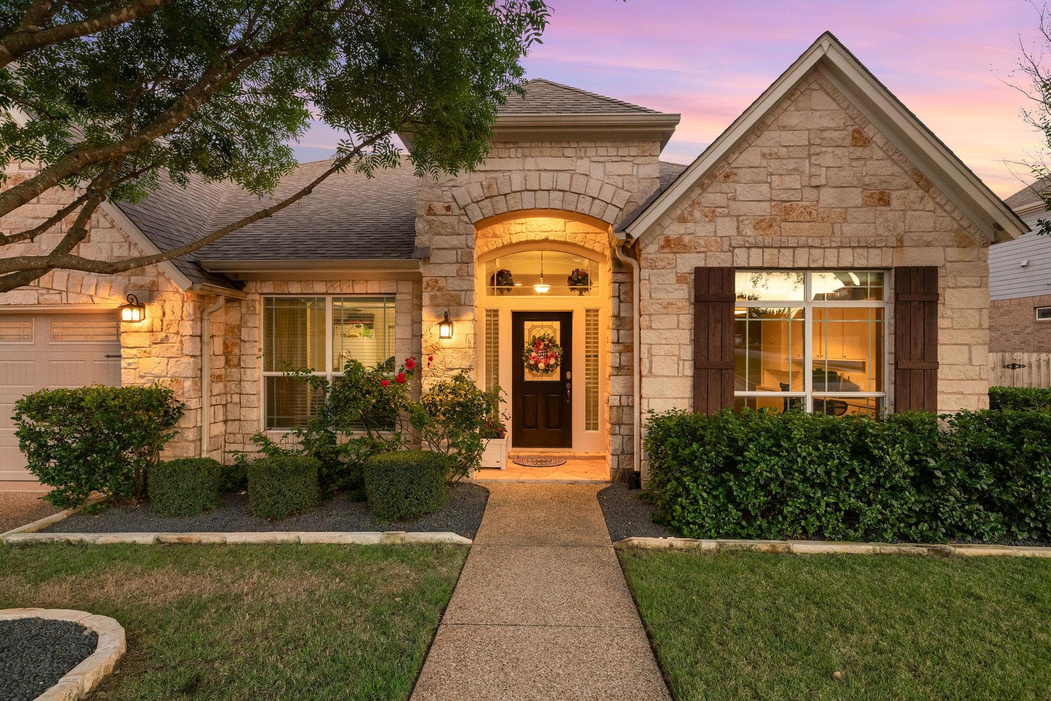 604 Navigator Dr