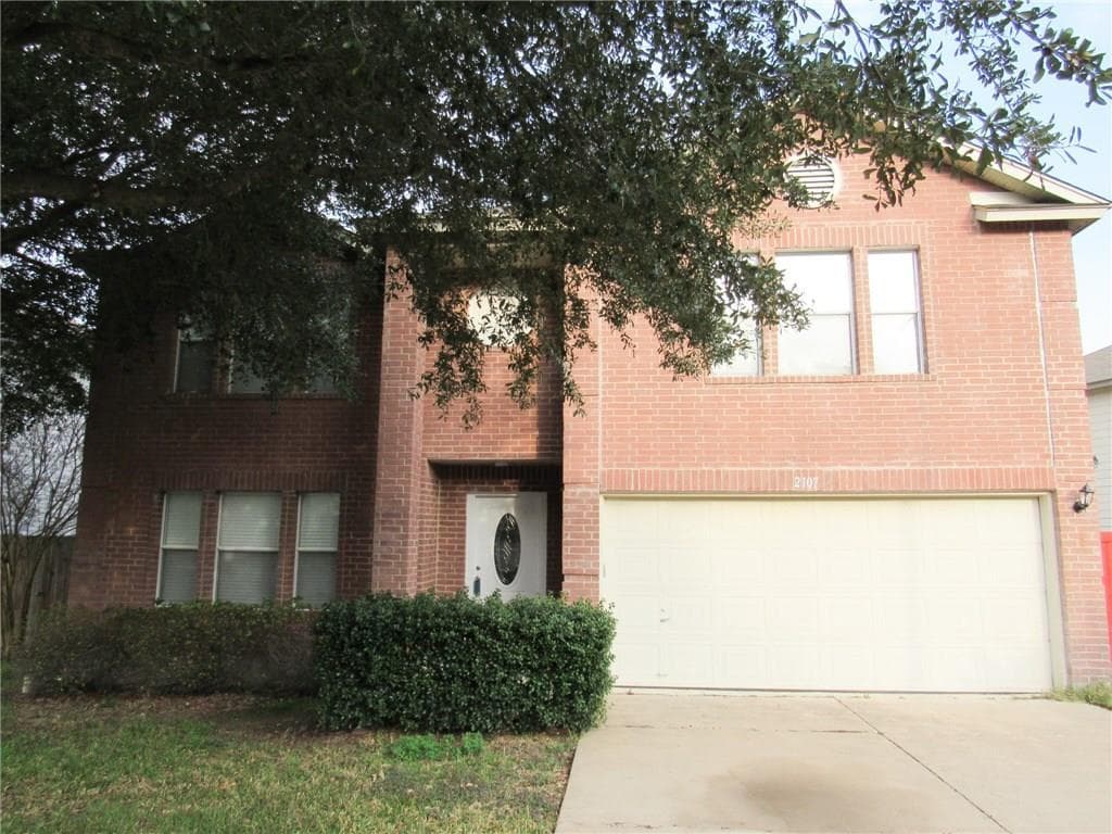 2107 Deer Creek Trl