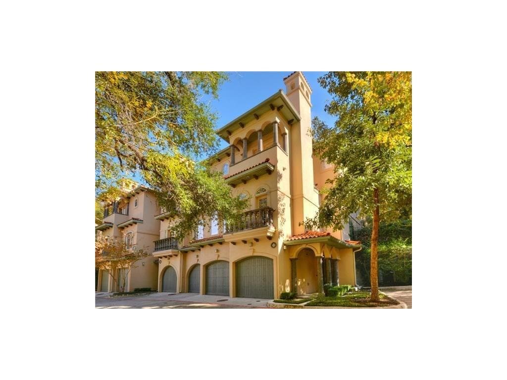 1529 Barton Springs Rd #16
