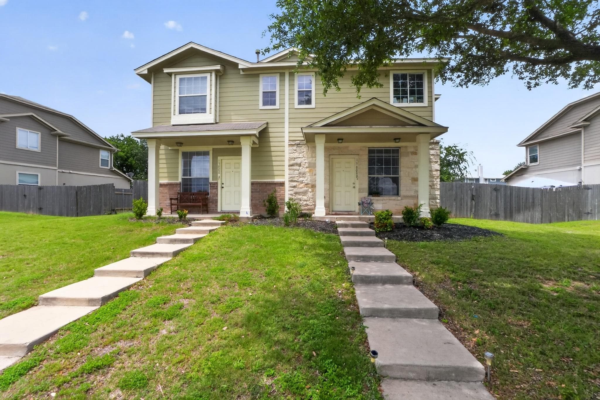13808 Harris Ridge Blvd