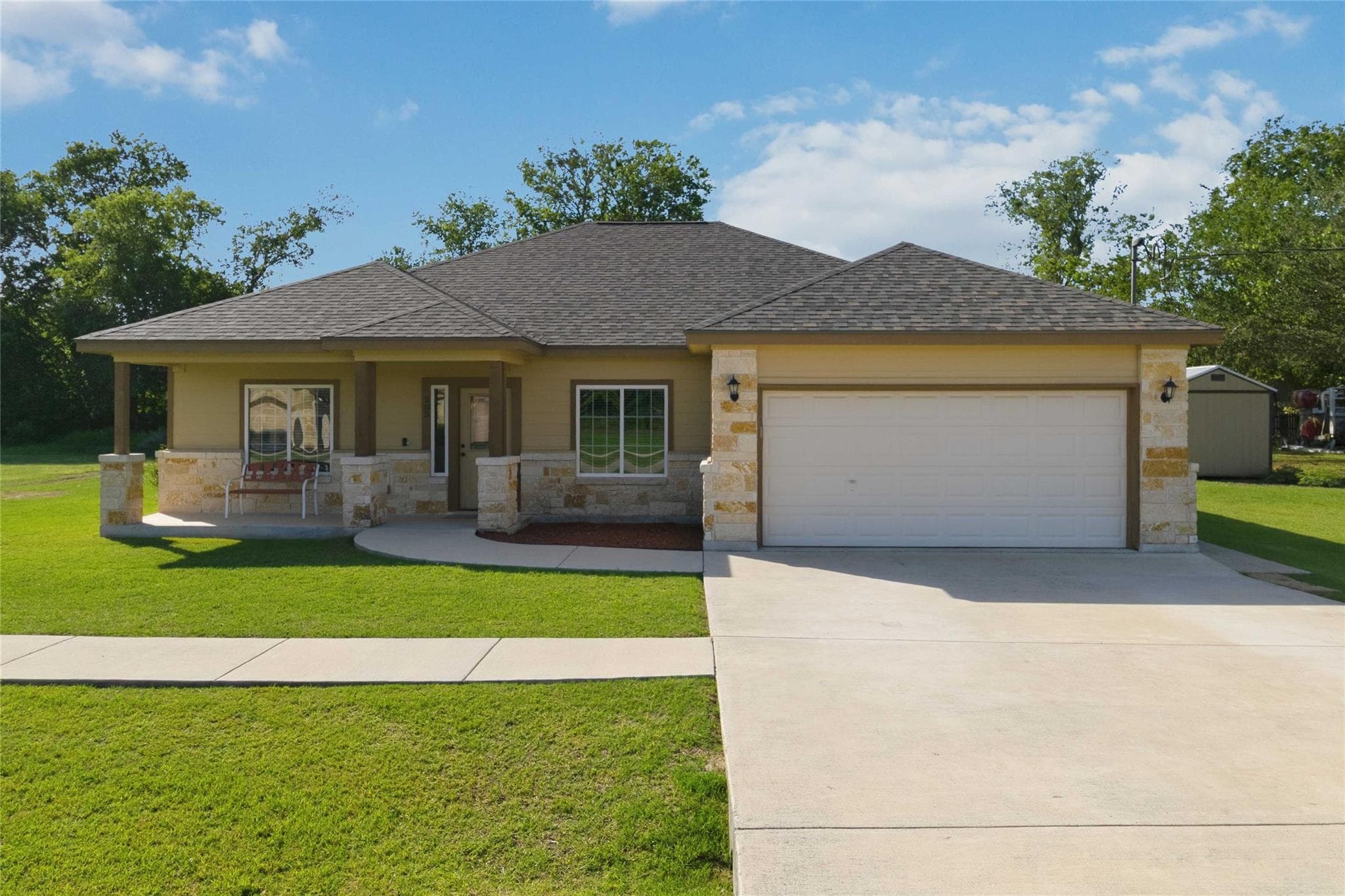 285 Hummingbird Way