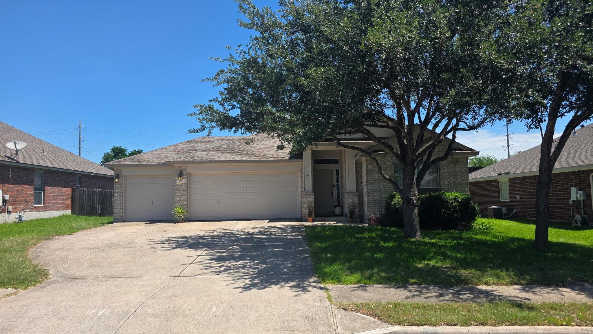 728 Abbeyglen Castle Dr