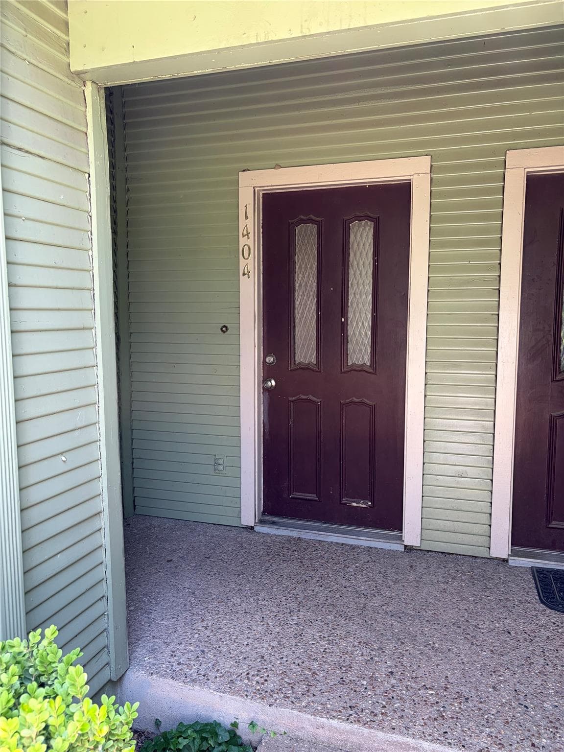1404 Andra Ln